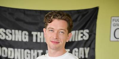 Pledge Daddy - Bend the Pledge