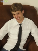 Twink Levi Lee masturbates wearing only his tie.