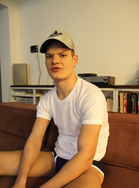 Jan Peters swinging his giant cock