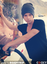 Max and Jakes ROADSTRIP - Instagram