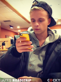 Max and Jakes ROADSTRIP - Instagram