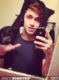 Max and Jakes ROADSTRIP - Instagram