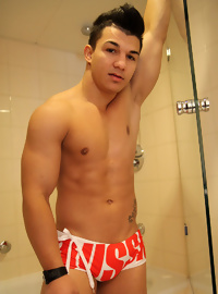 Shower time with Boxer John Pavel