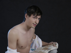 Hot guys in action