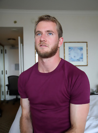 Blond, Hairy and Muscles - Drake has it all
