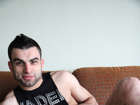 Straight mates - Meet our new mate Renato Mario 
