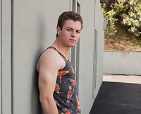 Zane Porter fucks sexy twink Justin Owen