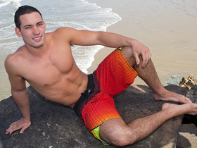 Muscular Stud Dominic has A Big Cock