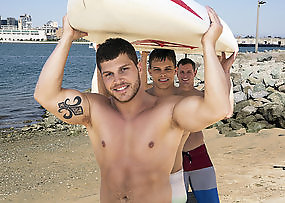 Bareback Threeway with Jayden - Brodie and Dean