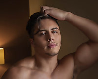 Scotty Marx goes Raw for Dominic Santos Scotty Marx goes Raw for Dominic Santos