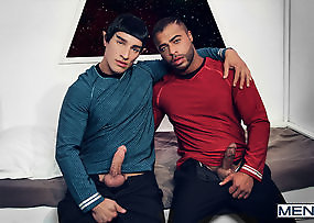 Star Trek - A Gay XXX Parody