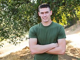 Tyler Layton
