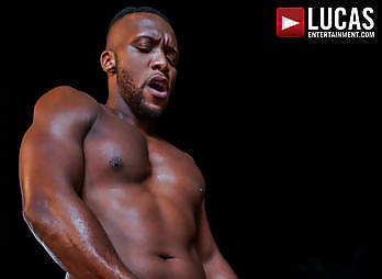 Valentin Amour Rides Andre Donovan’s Big Black Cock