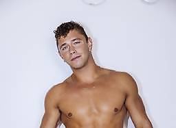 Arad Winwin and Tanner Valentino