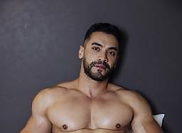 Arad Winwin and Tanner Valentino