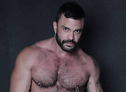 Menatplay.com: Double Stakes, Editor's Cut