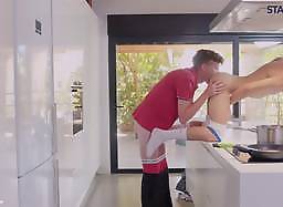 Staxus: My Bareback View