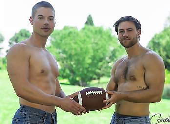 Corbin Fisher: Declan Feeds Evan