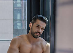 RandyBlue: Alex Kof & Arad Winwin