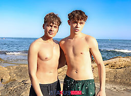 Staxus: Beach Boy Bangers Sc.2