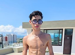 AmateurGayPOV: Fast Friends