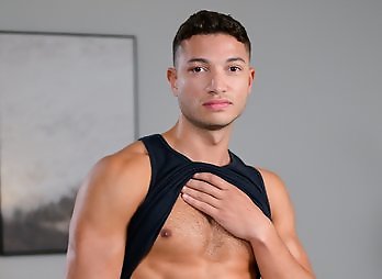 ASGMAX : My Roommate's Third Leg