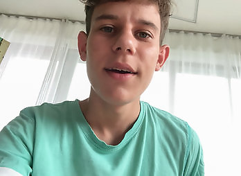 Freshmen: Archie Strauss Solo