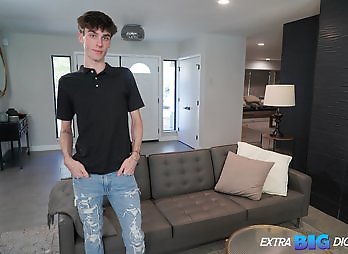 Extra Big Dicks : Getting Stuffed For Thanksgiving - Max Mabry and Colt Spence