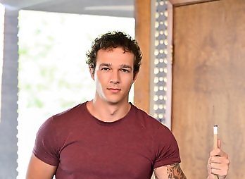 Next Door Buddies: Strip Billiards - Justin Matthews and Jayden Marcos