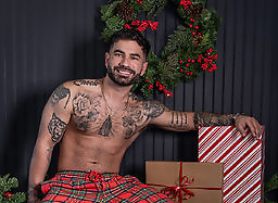 RandyBlue: Christmas at RandyBlue - Paolo Bruni and Vadim Black