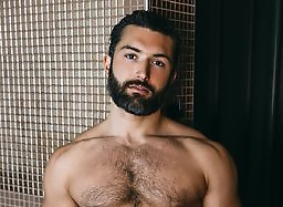 Randy Blue: Beau Butler Debut topping newcomer Paolo Bruni