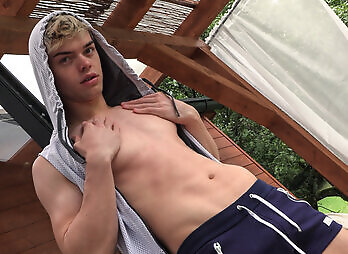 Freshmen: Connor Austin Solo