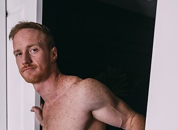 Randy Blue: Ezra wants Lucas Scott Inside Him