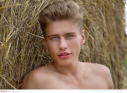 BelAmi: Jim Durden and Elio Chalamet