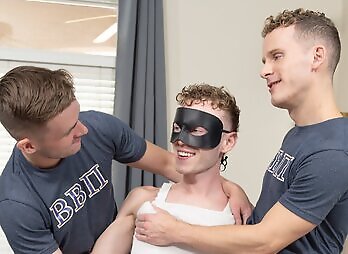 Betabetapi: Brotherly Bonds Pledge Lucky - Dylan Tides, Lane Colten And Lucky Banks