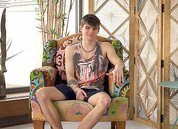 Freshmen: SOLO: Adrien Monteiro