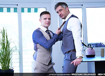 Menatplay: Wrestling Colleagues -  Jay Roberts And Serg Shepard