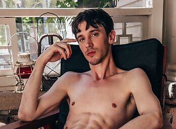 CockyBoys: Daniel Evans shares a love of cocksucking with Tanner Thomas
