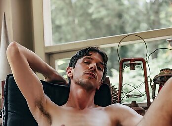 CockyBoys: Daniel Evans shares a love of cocksucking with Tanner Thomas
