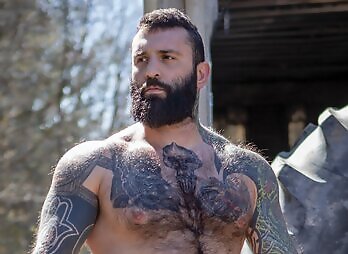 Raging Stallion : Truck Loads With Markus Kage, Gabriel Clark And Windom Gold