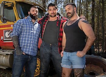 Raging Stallion: Truck Loads With Teddy Torres, Markus Kage And Ryan Bones
