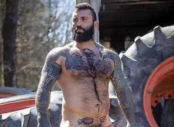 Raging Stallion: Truck Loads With Teddy Torres, Markus Kage And Ryan Bones