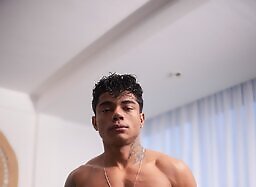 Voyr: A Shining Star With Leão, Gato Vira Lata, Gui-Souza