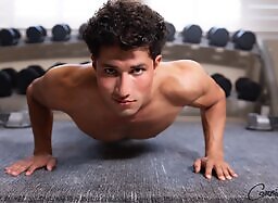 Corbin Fisher: Enzo Works Out 