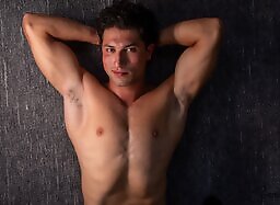 Corbin Fisher: Enzo Works Out 