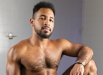 Raging Stallion: Cruising Confidential With Rodrigo Amor, Luca del Rey And Derek Kage