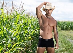 Men: Corn On The Slob With Kenzo Alvarez And Alexey Knox