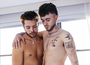 RandyBlue: Evan Knoxx & Nico (Debuts)  Flip-Fuck