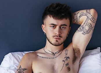 RandyBlue: Evan Knoxx & Nico (Debuts)  Flip-Fuck
