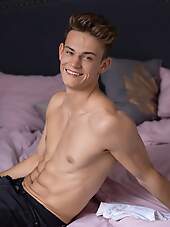 BelAmi: Model Of The Week - Oliver Blanc PhotoShoot
